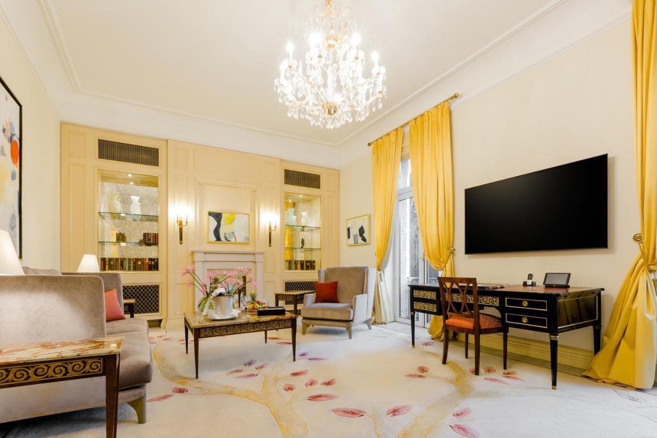 Excelsior Hotel Ernst Am Dom Köln Kültér fotó The Yellow Room